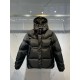 920    Monk's the Black Warrior series 3 generation!    2023 newest down jacket ~ official website synchronization on the new ~ made of polyester fabric, hooded down jacket, has a slim fit and sharp geometric quilting de