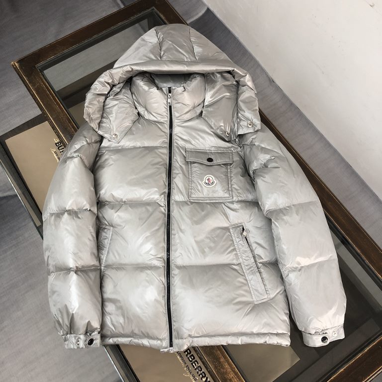 545Moncler Moncler Men's Down Coat big goods open    Asia Moncler counter available Hand sleeve with windproof elastic design Personalized double zipper Inside the double-layer lining to ensure that the clothes of warmth