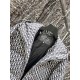 850Dior men's down 2023 fall and winter new, late fall and early winter season essential single product, 90% white duck down inside, guest imported jacquard fabric, feel first-class! The inside is full of down and fluffy