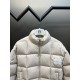 p615 miuniu letter print bread diamond plaid short down jacketThese years the fashion world is very popular this down jacket, rich in three-dimensional, this simple design no matter what hairstyle is suitable for, casual