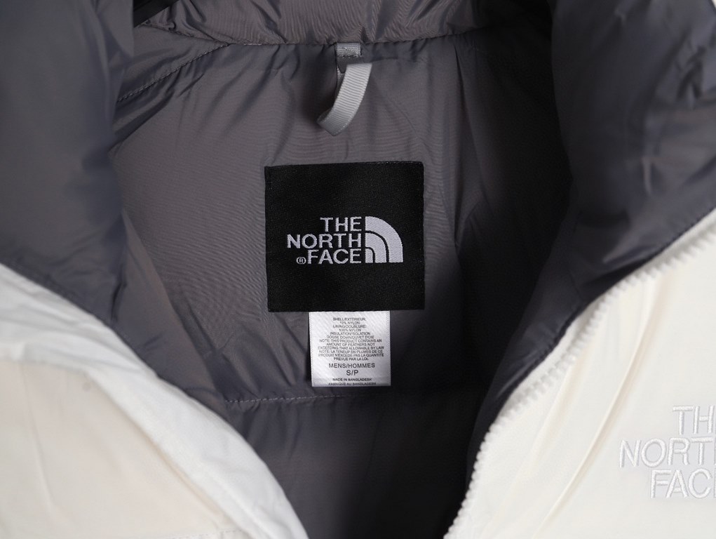 Detailed drawing on white background Top versionP525ModelC364Name THE NORTH FACE TNF  The North Face VINTAGE 1990S Down JacketFounded in 1966, The North Face is an important member of the publicly traded VF Group, headqu