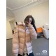 605Model number E78Moncler   Moncler Feather King Marie Women's Down JacketThere are too many versions on the market, quality and price are proportional to the king! Genuine synchronized anti-counterfeiting chip inductio