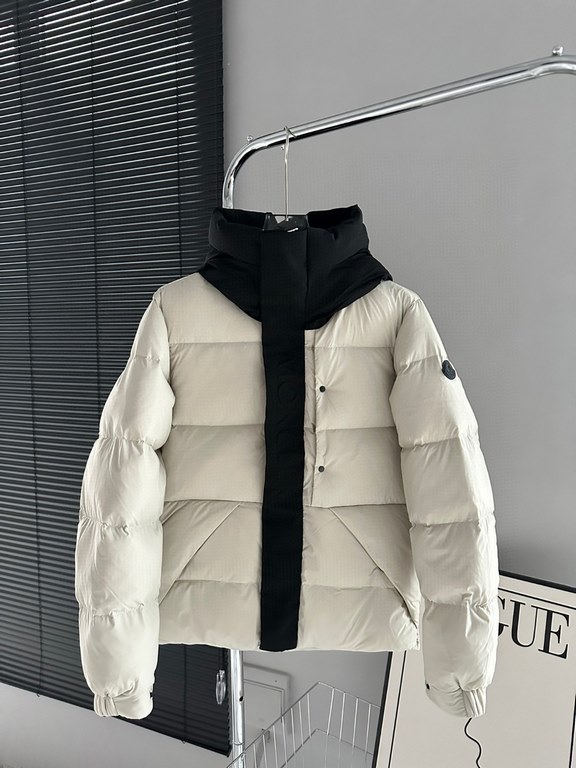 Support after years of return and exchange    NEWA16804           Monkou 23ss Madeira Black Label Black KnightShort Down Jacket [90 White Duck Down Seconds Rebound]A functional closet standby, the Madeira Down Jacket is 