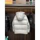 The Great Cooling! The last wave of down on the shelves before the year! P980 [Canada Goose] with counter handbag!Goose bread clothing new down jacket goose down versionThe interior has removable straps that make the jac