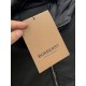 675 Burberry's newest men's lightweight down jacket is made of soft and cozy fabric. The shape of the jacket is superb. Zipper. Accessories are customer supply, imported fabrics, lightweight and comfortable, warm and sty