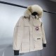 P520 Canada Goose EXPEDITION 08.Canada Goose EXPEDITION 08 Men's and Women's Expedition Down Jacket  Note Never drill down, drill a down, free of charge, the new supply of strength, peak season, never out of stock!Wear a