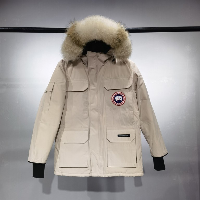 P520 Canada Goose EXPEDITION 08.Canada Goose EXPEDITION 08 Men's and Women's Expedition Down Jacket  Note Never drill down, drill a down, free of charge, the new supply of strength, peak season, never out of stock!Wear a