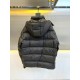 Moncler Moncler (Pure Goose Down) Vezere Short Men's Loose Fit Down Jacket Jacket The men's Vezere short down jacket is a basic warmth piece with Moncler's style signature.The Vezere down jacket is made from a longue sai