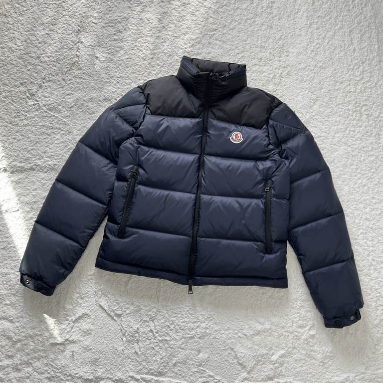 P565 onlyMoncler Moncler SS23 LOGO label splicing color hidden hooded down jacket (new national standard 80 down)Material the original consistent guest polyester fiber nylon fabric to increase the three anti-process wind