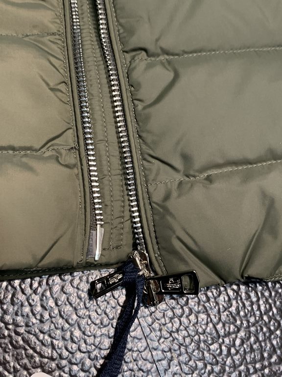 Support after the year P830. down jacket - Moncler Moncler Exclusive exclusive new stand-up collar down jacket Original 11 custom hardware accessories imported original customized Welcome counter comparison Absolute high