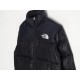 Detailed drawing on white background Top versionP525ModelC364Name THE NORTH FACE TNF  The North Face VINTAGE 1990S Down JacketFounded in 1966, The North Face is an important member of the publicly traded VF Group, headqu