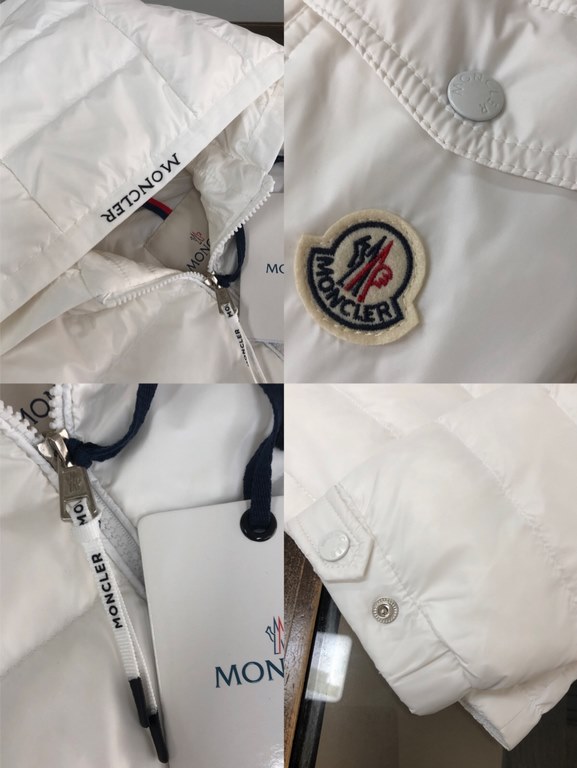 P660.Moncler Moncler 2023 Latest Hooded Down Jacket New on Official Website   A masterpiece of classic Moncler design, the Galion down jacket is made from the iconic nylon laqué fabric. The hood is engraved with the icon