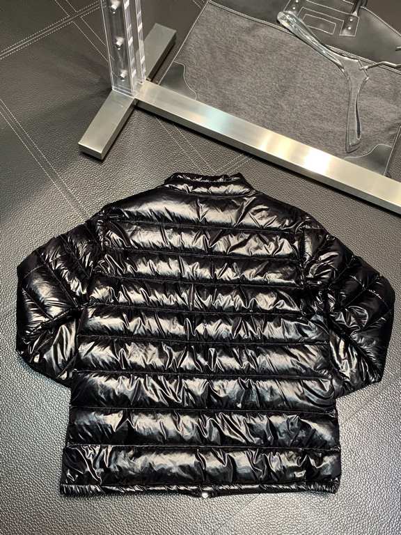 Support after the year P720. down jacket - Moncler Moncler Exclusive exclusive new stand-up collar down jacket Original 11 customized hardware accessories imported original customized Welcome to the counter comparison ar