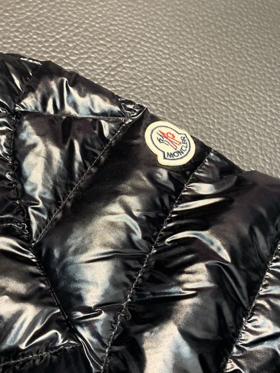 Support after the year P720. down jacket - Moncler Moncler Exclusive exclusive new stand-up collar down jacket Original 11 customized hardware accessories imported original customized Welcome to the counter comparison ar