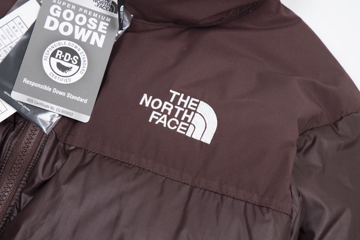 New  460 model number T81 (cooling essential down jacket)[The North Face new The North Face82B three compartment down jacket two color splicing jacket winter versatile style new winter cold essential cooling warmth artif