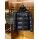 Support after the year return, P880 Prada 2023 fall and winter counter new casual fashion down jacket avant-garde design style fine and comfortable wearing very lightweight not easy to wrinkle. Multi heavy process The ov