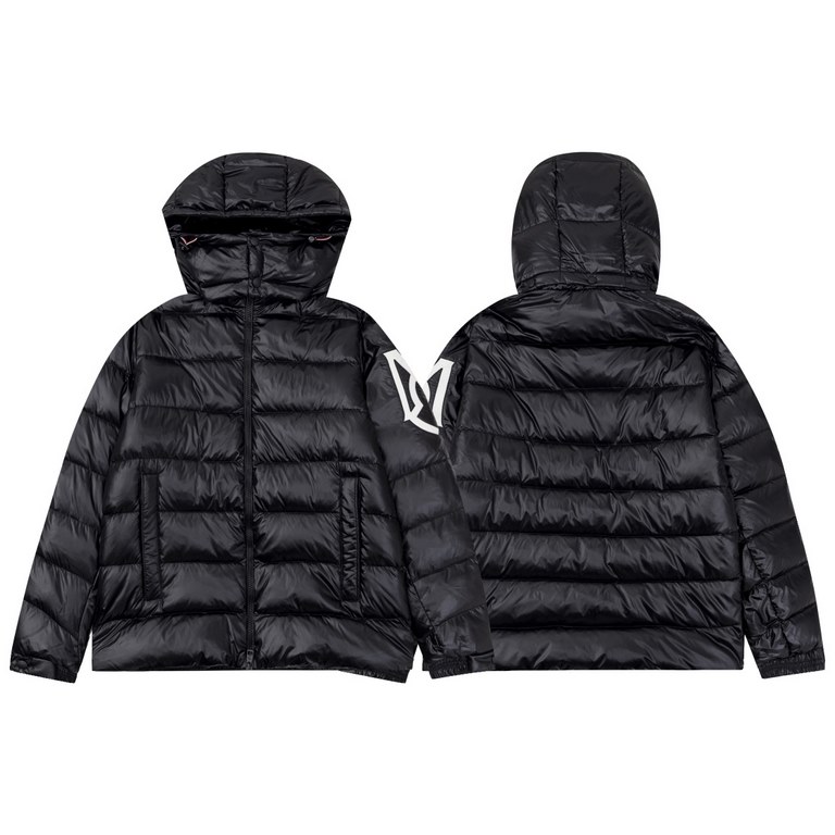 635Model number E71Moncler   moncler mouth 23ss new Wang Yibo same Saulx series down jacket men and women's models hat     removalCrafted from glossy nylon laqué, the Saulx hooded down jacket is a classic Moncler design 