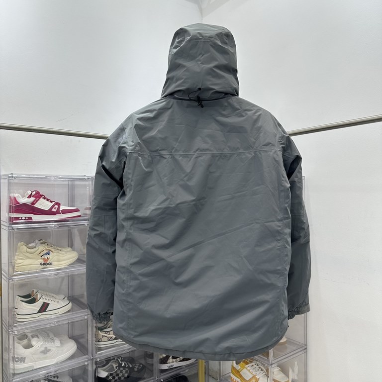 595 Men's and Women'sARC'TERYX 23SS MACAI LT Hard Shell Hooded Down Coat-Customized hardware accessories, seamless pressing glue, the latest technology fabric, windproof and rainproof.The big pop-up model that must be so