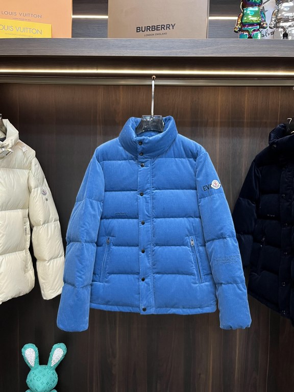 Support the return and exchange after the year! The main push  P870 Moncler 23s fall and winter pop-up down   Moncler stand-up collar pop-up down jacket, corduroy fabric, liner anti-drilling design, non-drilling down jac