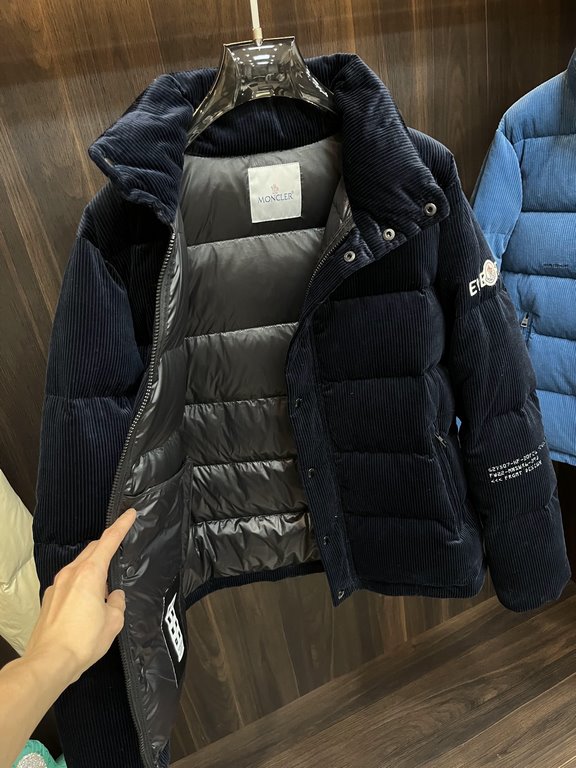 Support the return and exchange after the year! The main push  P870 Moncler 23s fall and winter pop-up down   Moncler stand-up collar pop-up down jacket, corduroy fabric, liner anti-drilling design, non-drilling down jac