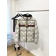 635 Gucci's newest men's down jacket is made of soft and cozy fabric. The shape of the jacket is superb ． Zipper. Accessories are customer supply, imported fabrics, lightweight and comfortable, warm and stylish, simple a