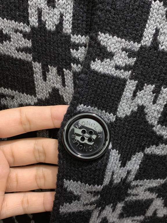 after-sales to the year, P580, Moncler Moncler, 2023 fall and winter newest products, counter synchronization is available, the original single ruthless goods, fashionable and casual knitted cardigan sweater, comfortable