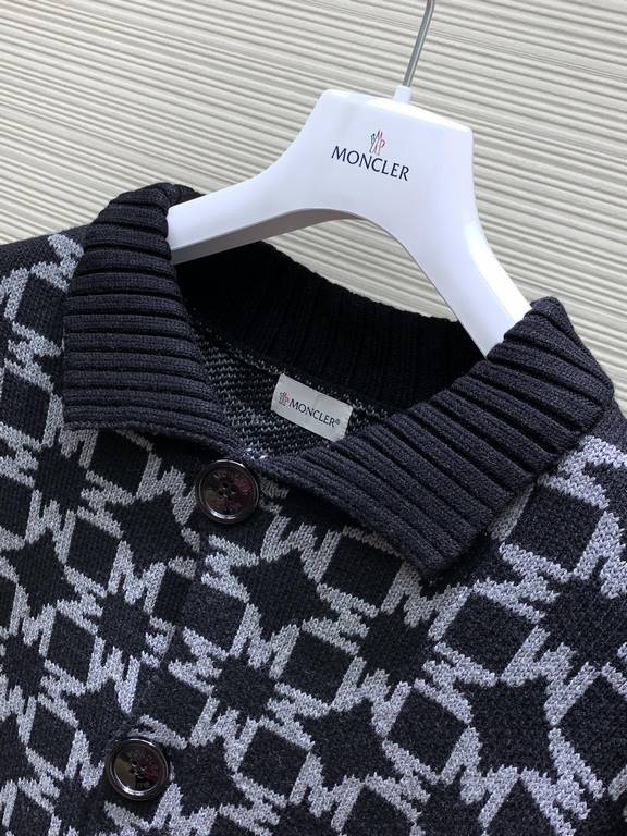 after-sales to the year, P580, Moncler Moncler, 2023 fall and winter newest products, counter synchronization is available, the original single ruthless goods, fashionable and casual knitted cardigan sweater, comfortable