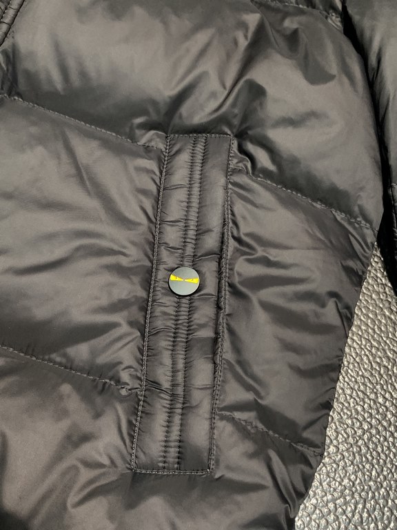 Support after the year P790. down jacket - FENDI Fendi exclusive exclusive new hooded down jacket original 11 custom hardware accessories imported original customized hat buttons removable design welcome counter comparis