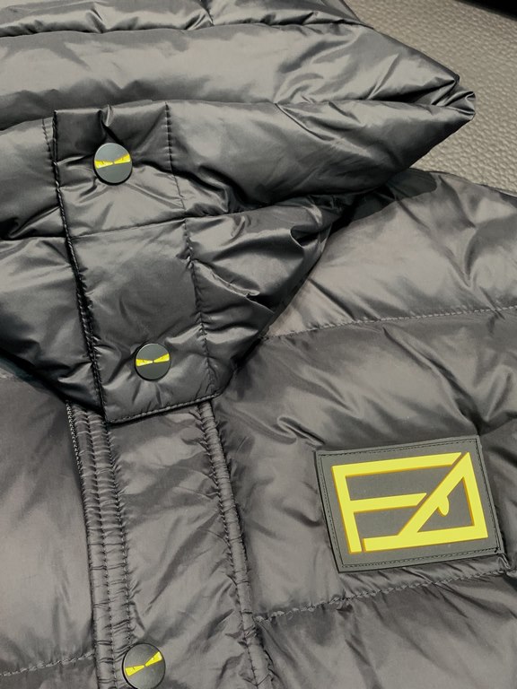 Support after the year P790. down jacket - FENDI Fendi exclusive exclusive new hooded down jacket original 11 custom hardware accessories imported original customized hat buttons removable design welcome counter comparis