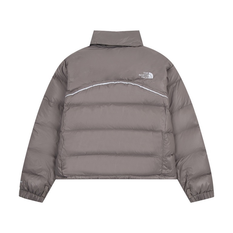 545  (Cooling Essential Down Jacket)The North Face - Cooling Essential Urban Peak The North Face ue Classic Icon 2000 Collection - Filled with 700 Fluffy RDS Goose Down Collar with Built-in Hood 23 Official New Goose Dow