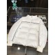 Support the return and exchange after the year! The main push  P820 Moncler high version popping down   moncler outlet popping stand-up collar down jacket, popping white down jacket! Inner liner anti-drilling design, non