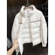 Support the return and exchange after the year! The main push  P820 Moncler high version popping down   moncler outlet popping stand-up collar down jacket, popping white down jacket! Inner liner anti-drilling design, non