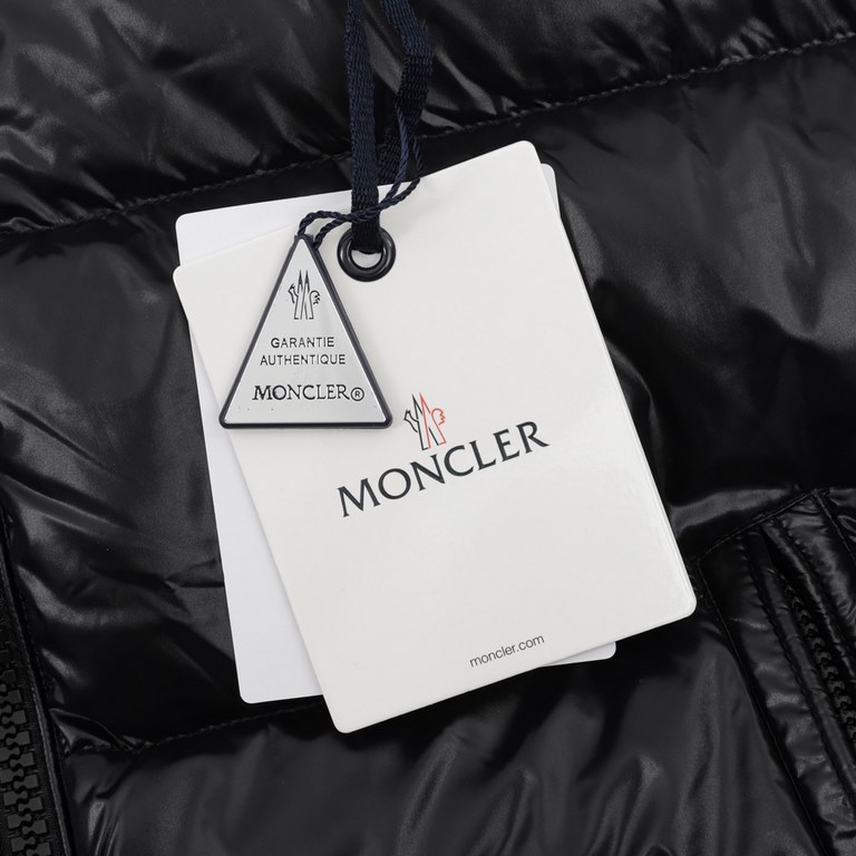 540 Model No. Y526Moncler mayamoncler maya down jacket (matte)Moncler moncler moncler maya the most classic down jacket MONCLER maya series of classic Slim short down jacket, every year is very hot basic models, hhh Easo