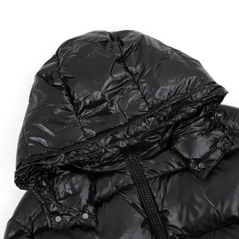 540 Model No. Y526Moncler mayamoncler maya down jacket (matte)Moncler moncler moncler maya the most classic down jacket MONCLER maya series of classic Slim short down jacket, every year is very hot basic models, hhh Easo