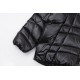 605Model number E76Moncler   Moncler 23SS winter hooded down jacket!This counter listing is a steal, the short section is the most sought-after models, this is definitely the king of down jacket, to meet all the fantasie