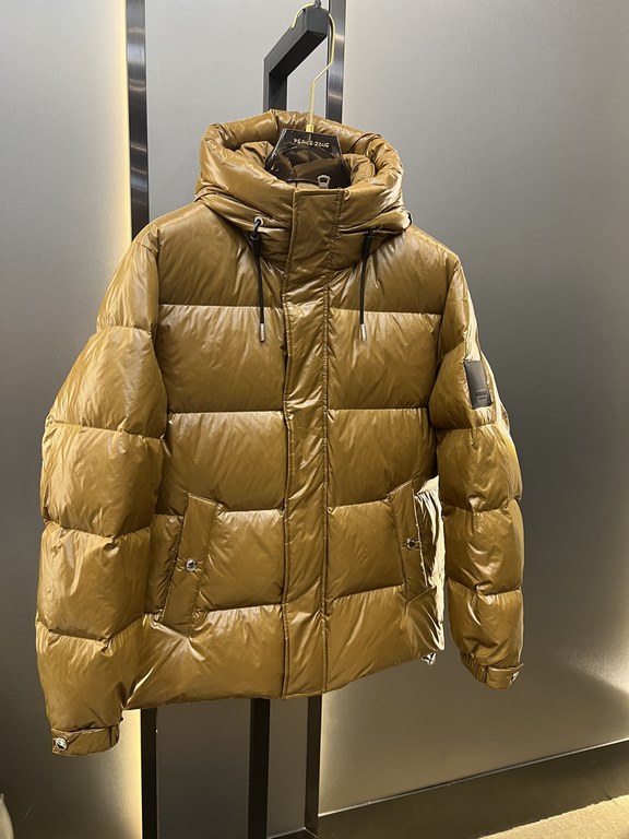 900burberry burberry ss long sleeve winter down jacket men and women alikeBrand introduction burberry is there raincoat manufacturing thomas burberry in 1856 founded the eponymous brand, and with the founder's iconic wor