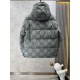 Support after years of return and exchange,P720.GUCCI Gucci All-over Printed Red and Green Webbing Hooded Down JacketHoned seam down jacket with 90 white duck down  nylon fabric lining! A great winter liner!!!! There are