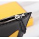 Brand FENDIStyle Crossbody Yellow Sticker ClutchItem No. 168568Color blackSize 30202Material imported cross grain cowhide leather  FENDI pouch Fendi handbag   super explosive models come to pull, head layer imported napp