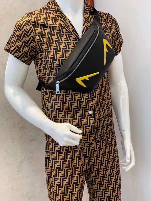 The most awesome and full of personality F's this cross out of the design of the yellow convex pattern embossed devil eyes, can be used as a chest pack and fanny pack, adjustable length straps, zipper closure, internal z