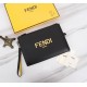 Brand FENDIDescription Organ silk-screened monogrammed handbagItem No. 168568Color blackSize 30202Material imported nappa cowhide leather  FENDI pouch Fendi handbag   super explosive models come to pull, the first layer 