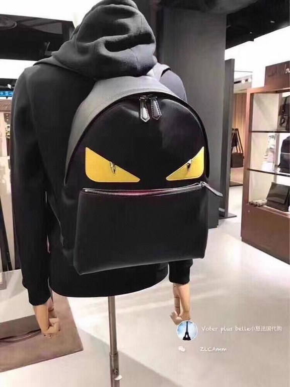 . Model 33205-1    fendi fendi counter new cloth with leather schoolbag out of stock  fendi small monster backpack upgrade   original single quality  every detail follow the counter  double shoulder bag  nylon spliced wi