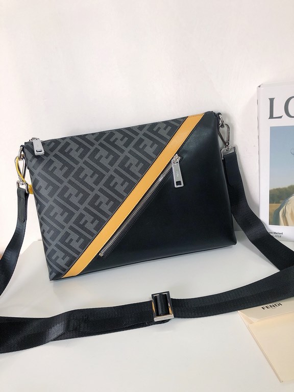 Original single goods  New  FENDI (Fendi 2016-5)   explosive exclusive crossbody bag shipment, double F print pattern cloth with cowhide, front with color blocking perfectly suited to the user's needs, high-quality hardw