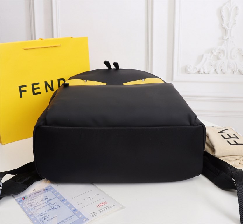 Lot [Top Original] Model 0237-1     Fendi fendi new cloth with leather school bag out of stock   Fendi little monster backpack upgrade   original quality   every detail to follow the foot to the right version of the   du