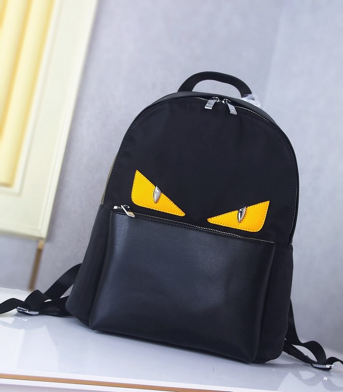 秘 [Fendi 9035 Backpack]     Italian Milan counter new    Imported waterproof special fabric with cowhide leather  [Strong] Casual outdoor double backpacks, call the counter     Top single original goods  [Strong] That te