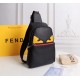 Original quality [brand name] new Fendi Fendi chest bag [Product Specifications] W19XH26XD6.5cm [Product Material] head layer cowhide [black] imported special shoulder strap F [Product Model] 6015