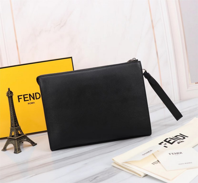 Brand FENDI FendiStyle Men's bag yellow stickerItem No. 368568Color blackMaterial imported nappa cowhide leatherSize 27205 FENDI upgraded version of the small monster men's men's bag, made of imported first layer of Napa