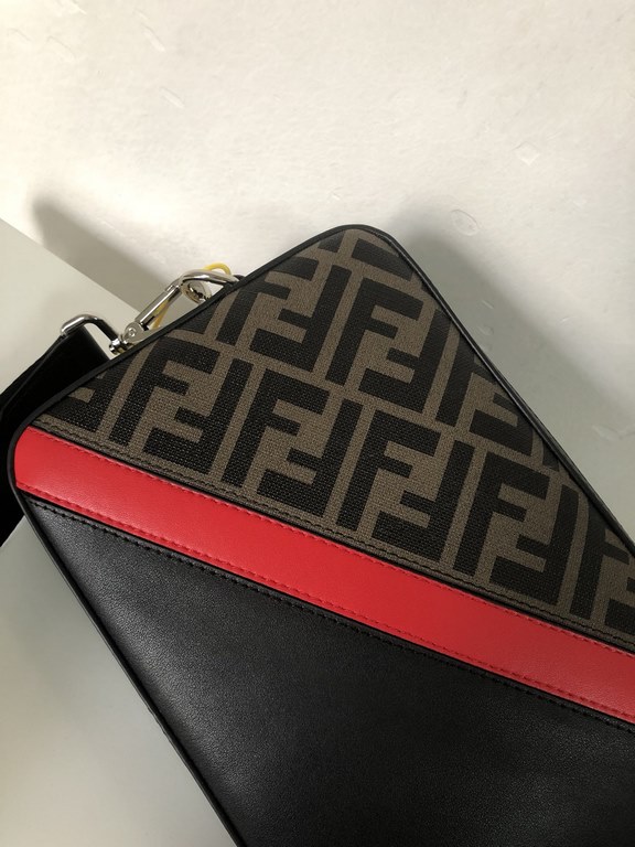 Original goods  New  FENDI (Fendi 2021-5)   explosive exclusive cross-body bag shipment, double F print pattern cloth with cowhide, front with color blocking perfectly suited to the user's needs, high-quality hardware, w