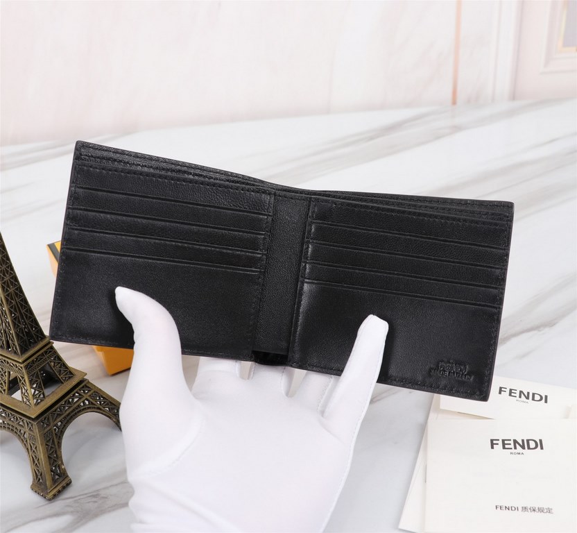 Brand FENDIStyle Black Eye ClipItem No. 968568Color blackSize 129.52Material Imported head layer Napa cowhide for the face, black sheepskin for the lining, delicate feelFENDI short clip wallet Introduction spring and sum