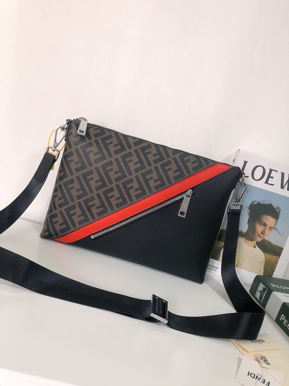 Original goods  New  FENDI (Fendi 2024-5)   explosive exclusive cross-body bag shipment, double F print pattern cloth with cowhide, front with color blocking perfectly suited to the user's needs, high-quality hardware, w