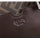 Brand FENDIDescription Camera bag with PVC brown silkscreen.Color BlackSize 23165Material imported nappa cowhide   double letters PVC  FENDI pouch Fendi men's bag   super explosive models come to pull, head layer nappa c